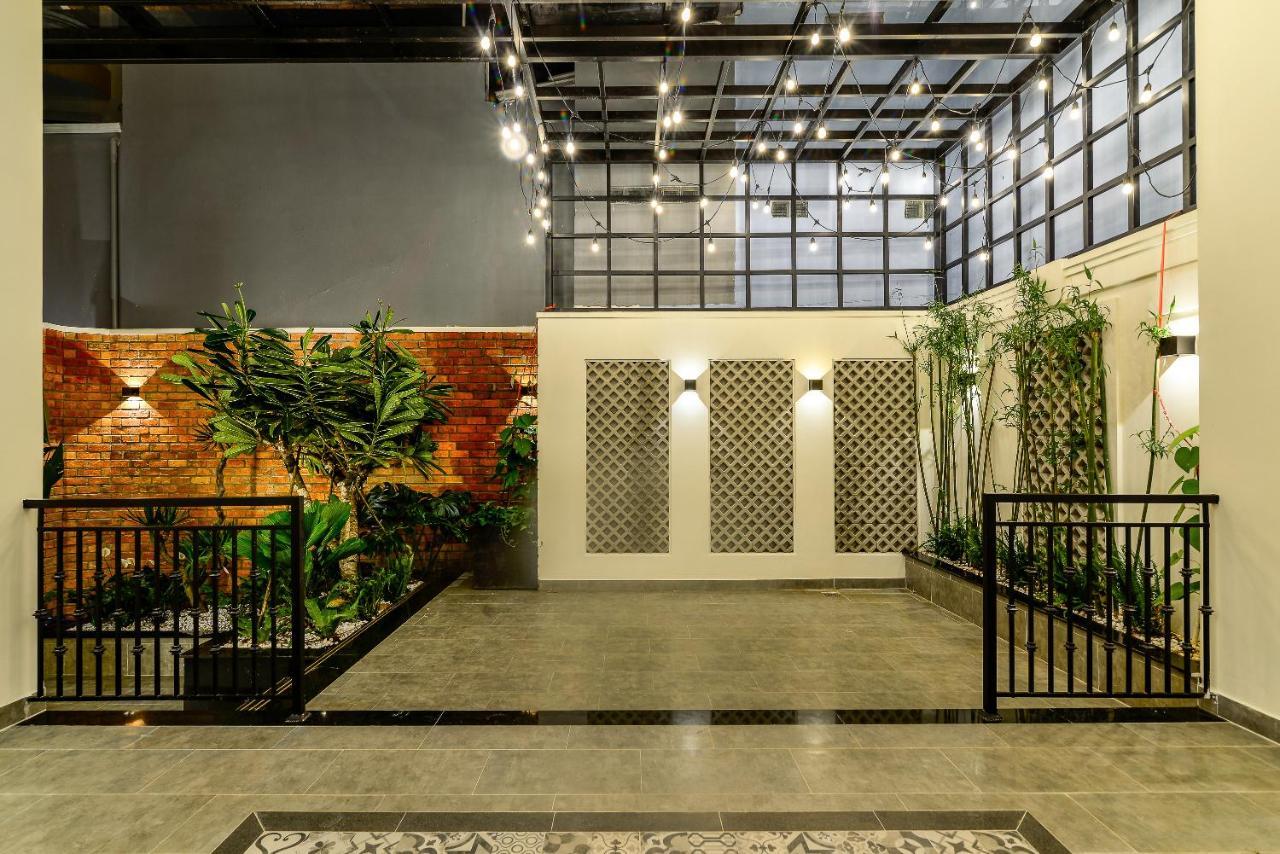 Cozrum Homes The Gallery Residence مدينة هوشي منه المظهر الخارجي الصورة