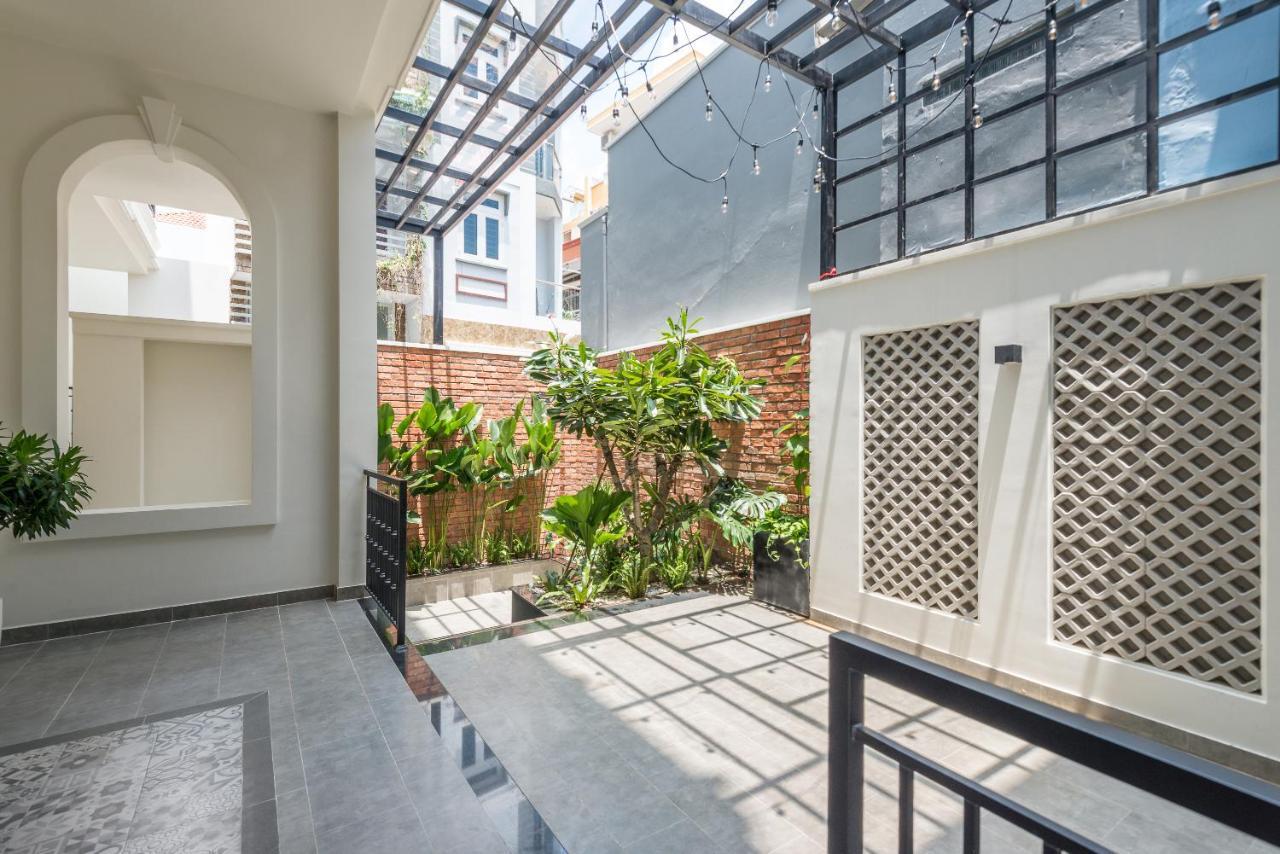Cozrum Homes The Gallery Residence مدينة هوشي منه المظهر الخارجي الصورة