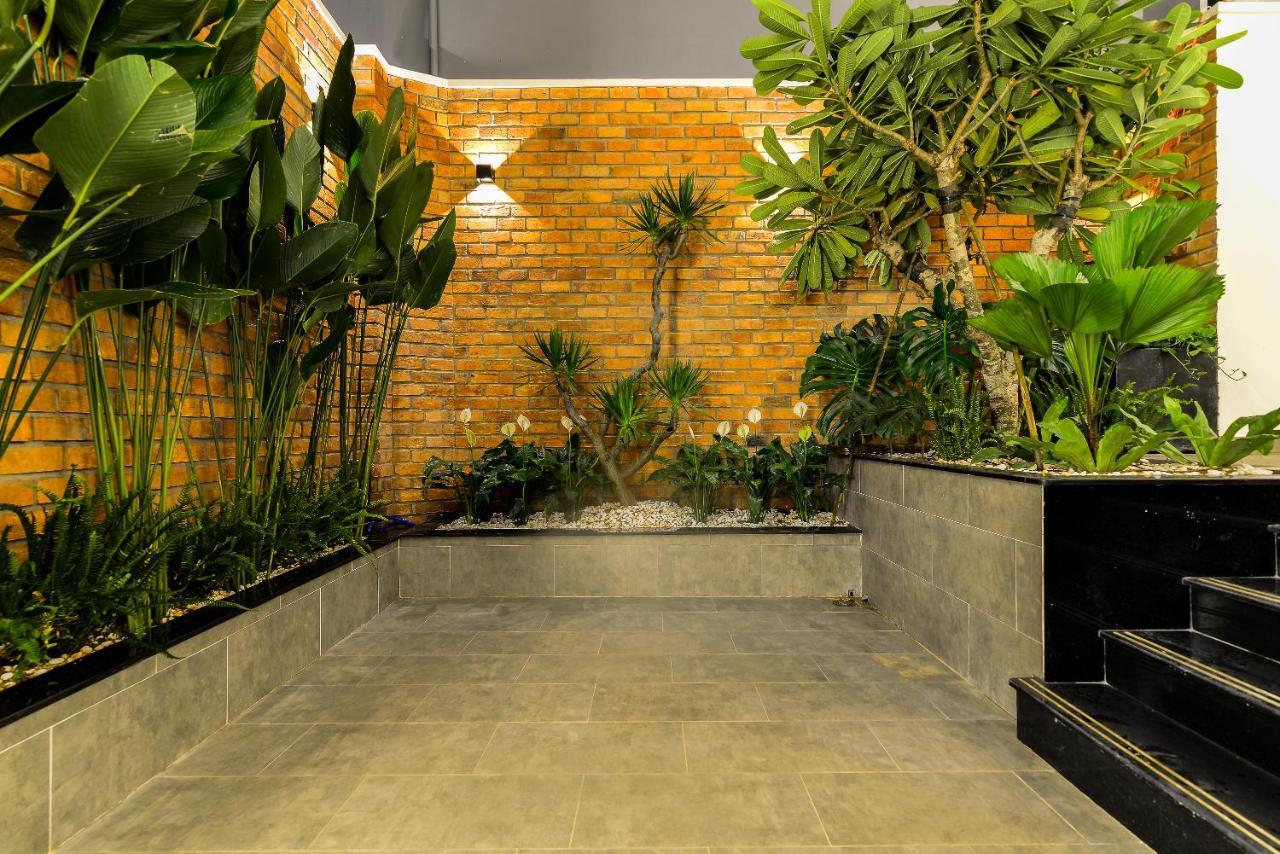 Cozrum Homes The Gallery Residence مدينة هوشي منه المظهر الخارجي الصورة